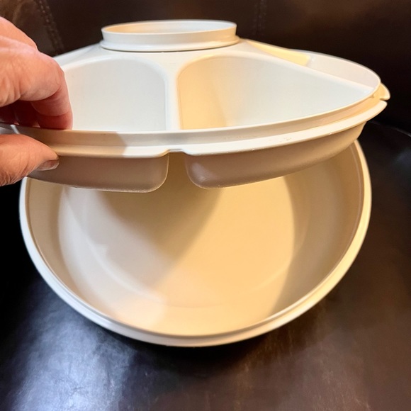 Vintage Tupperware Divided Veggie Fruit Dip Party Tray Bottom Tray For Ice - Picture 8 of 13